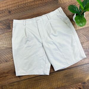 NIKE GOLF 38 Men's Short Nike Fit Dry Large off white cream workout chino